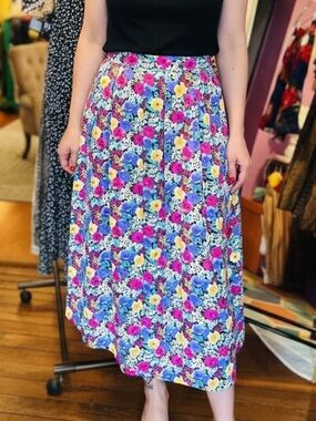 Vintage floral maxi skirt